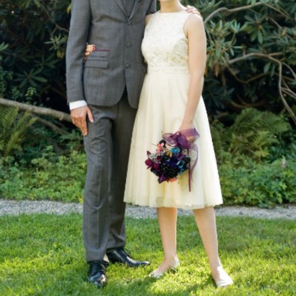 Alexa Admor Dress - Picture 8 of 8